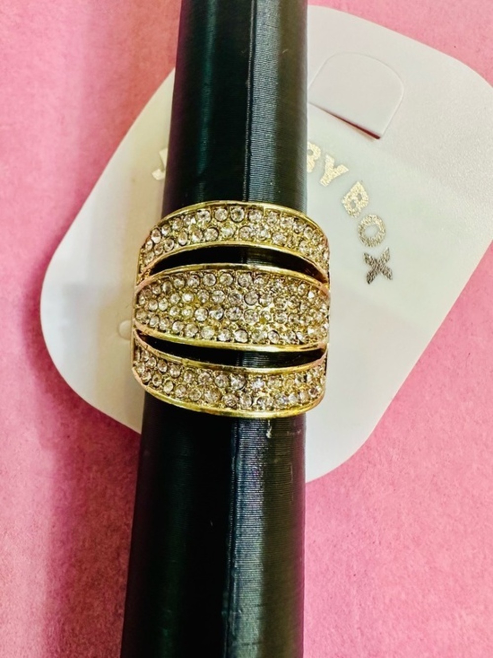 Gold Tone Rhinestone Triple Band Ring Size 7 ✨ NWT